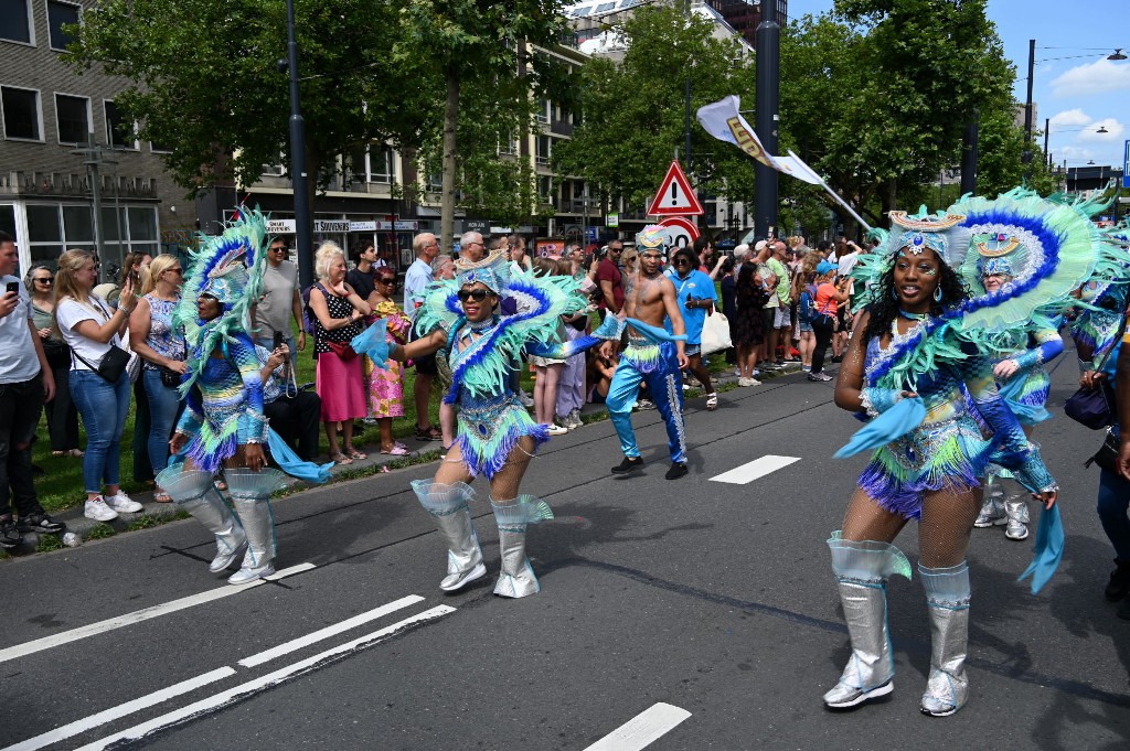 ../Images/Zomercarnaval 2024 100.jpg